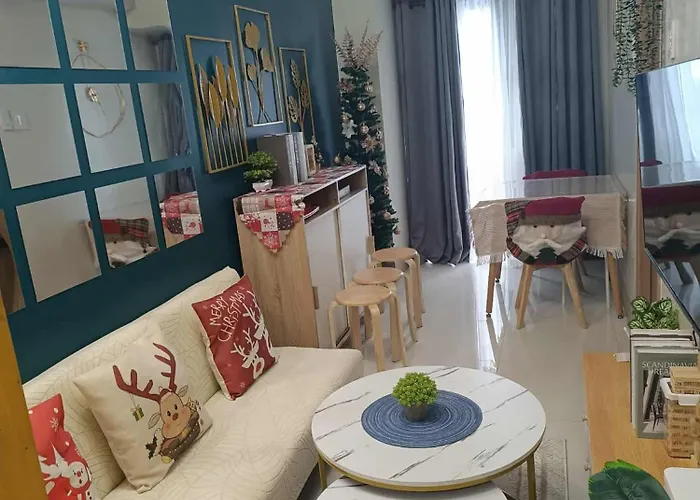 Skyshore Aparthotel 3*